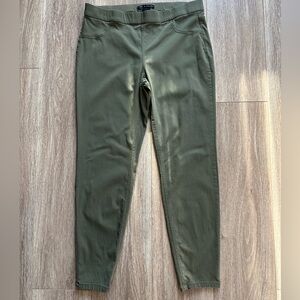 Zac & Rachel Pants Size 14 Pull-On Tapered Leg Olive Green